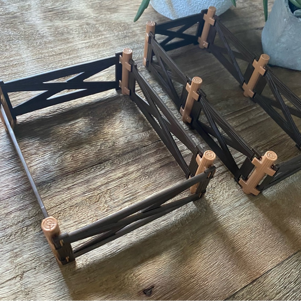 PLAYMOBIL: Set of Wooden Looking Fence - Picture 8 of 8